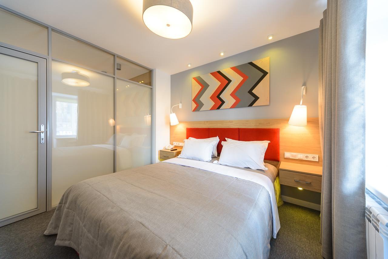 Partner Guest House Kiev Bagian luar foto