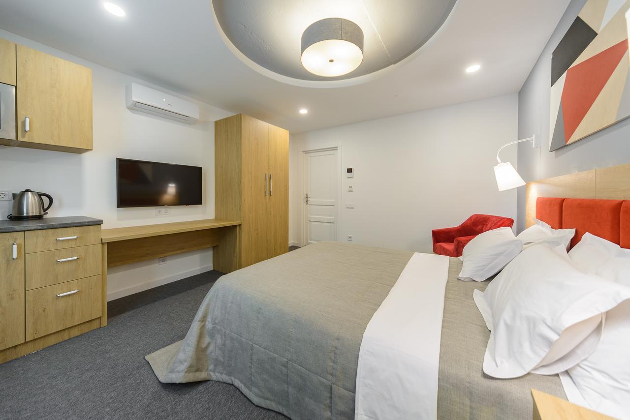 Partner Guest House Kiev Bagian luar foto