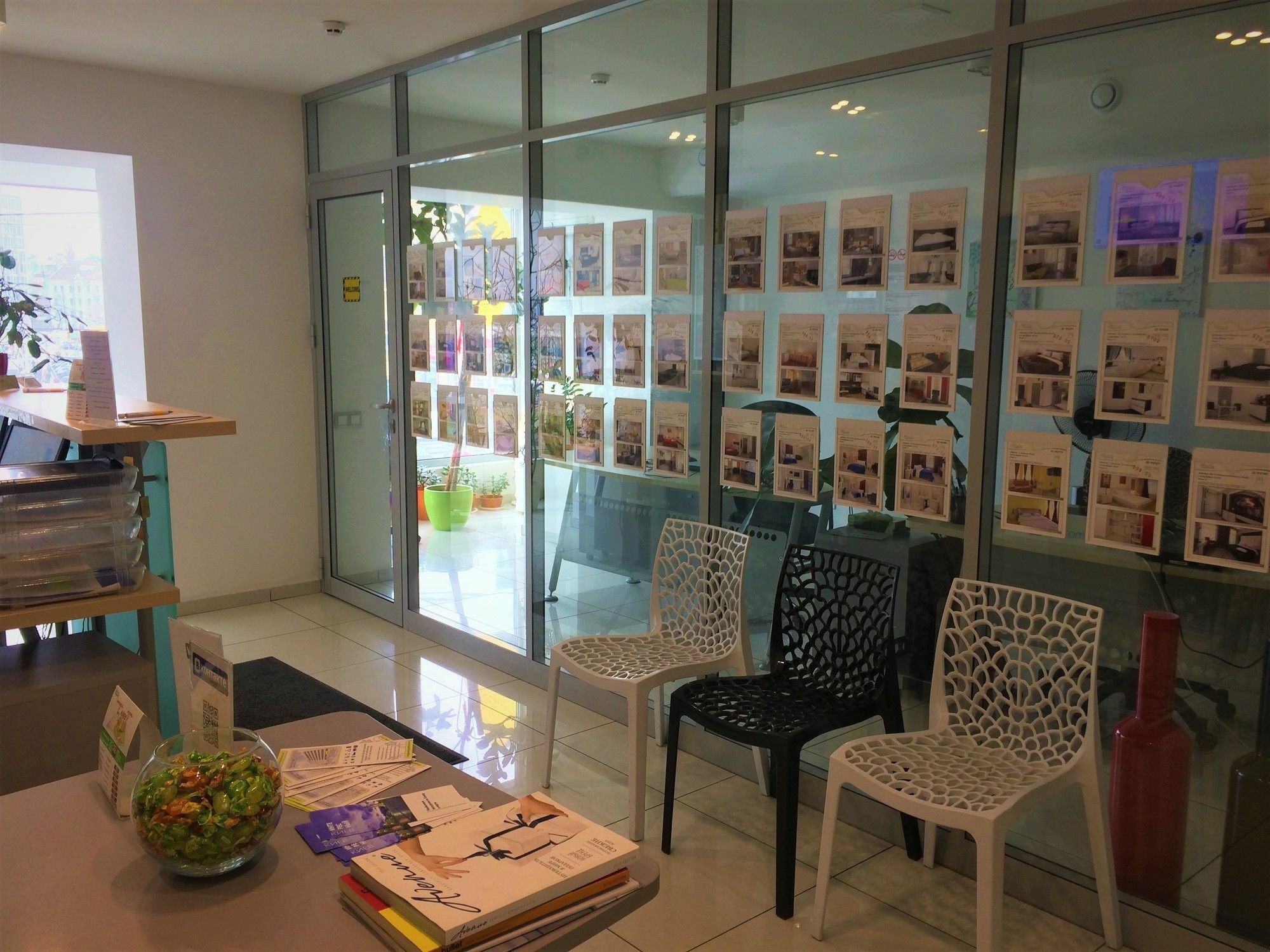 Partner Guest House Kiev Bagian luar foto